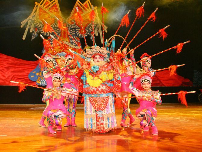  The East China State Circus, Dubai Shopping Festival 2014, Chinese New Year
