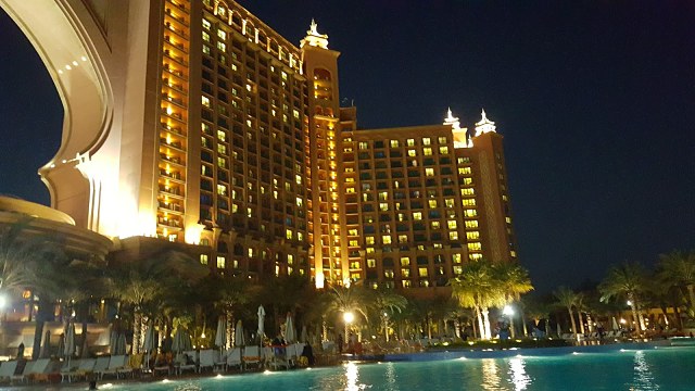Atlantis, The Palm Hotel Dubai night view