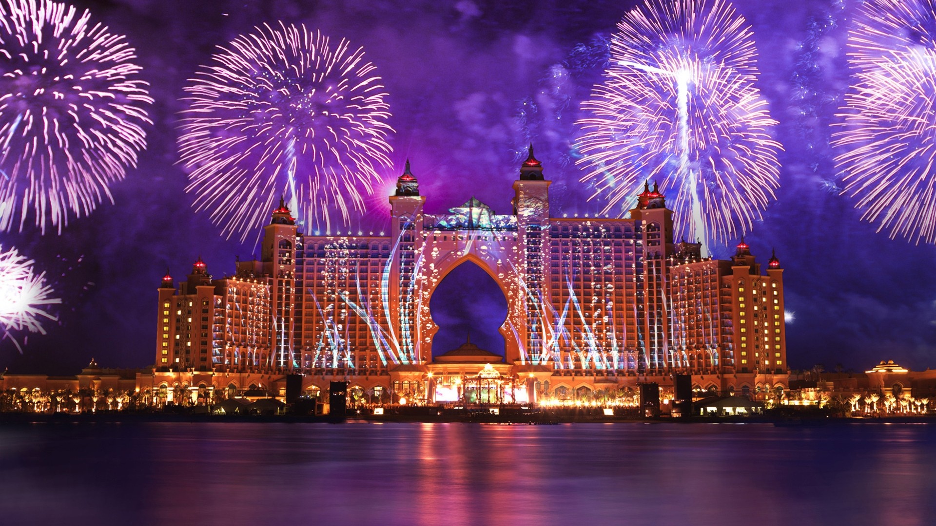 New Year Fireworks 2019 Atlantis, Palm Jumeirah Fireworks Dubai, UAE