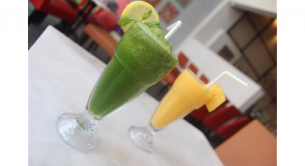 Mango shake, Kiwi juice - Barbecue Delights Restaurant Review - Dubai UAE