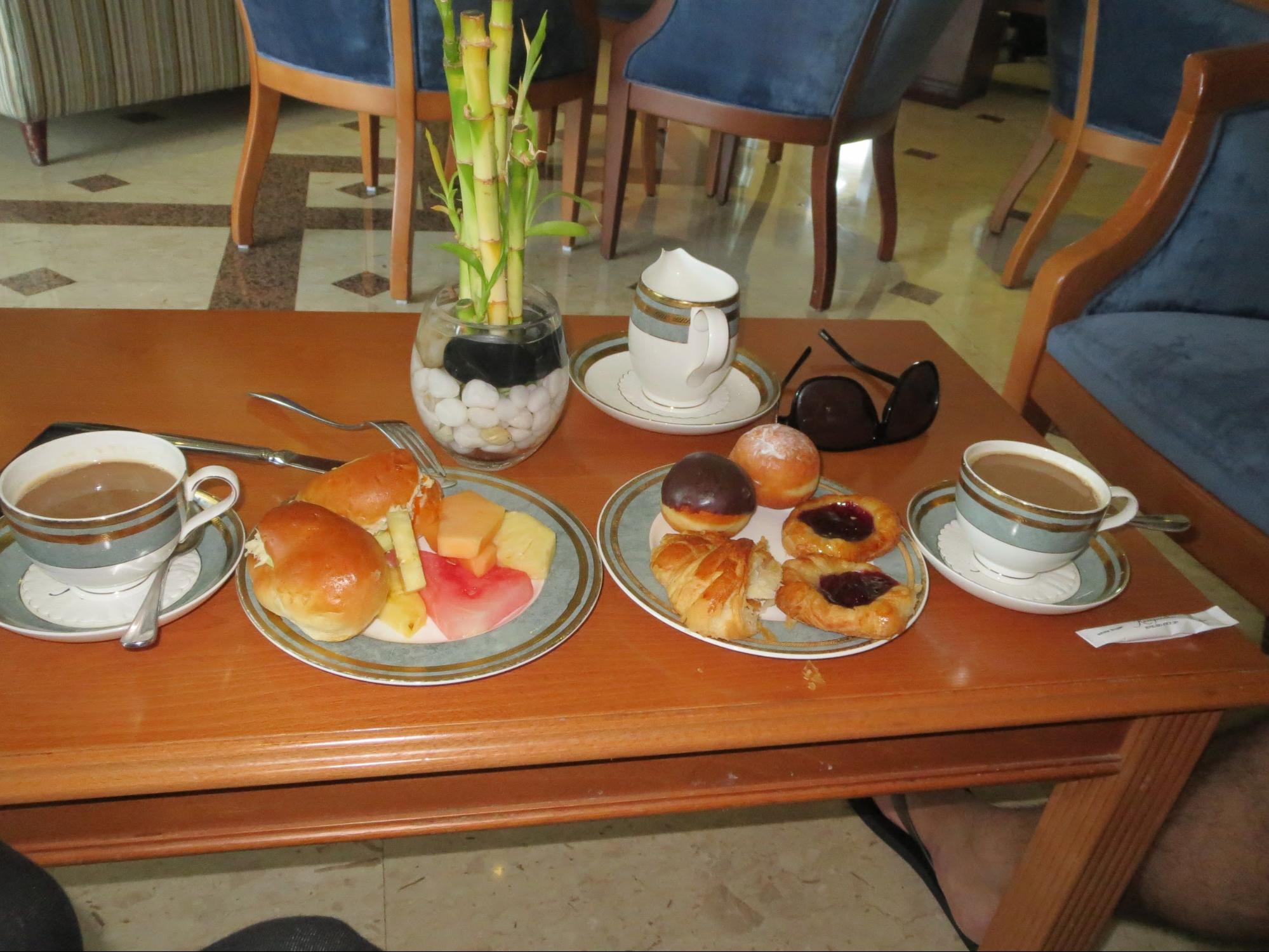 Kempinski Hotel, Ajman Review - Buffet Breakfast