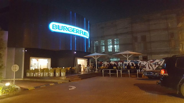 Burgerfuel Restaurant Dubai, UAE - Review - Entrance