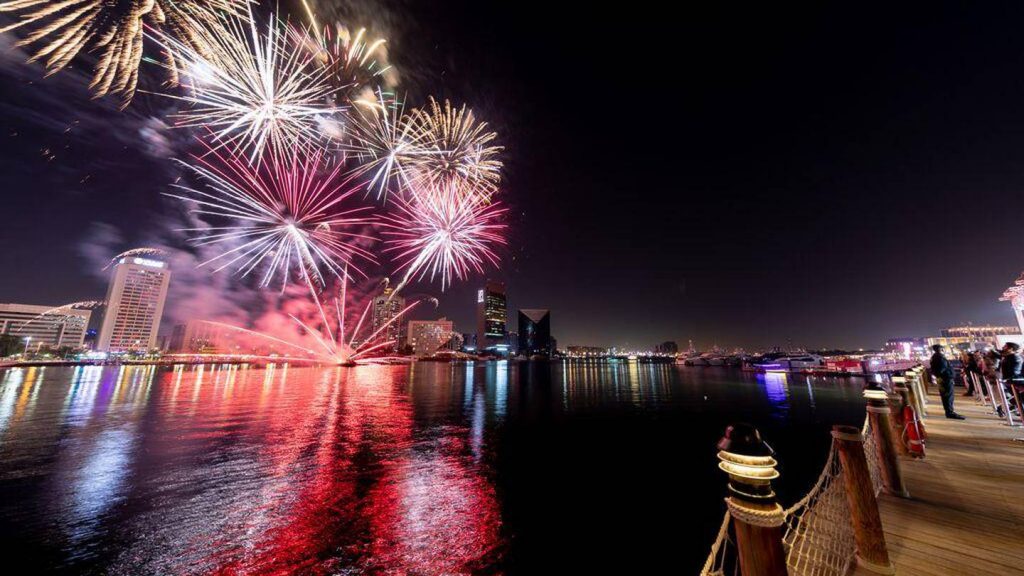 DSF Fireworks Nights - Event in Dubai UAE 2021 - 2022