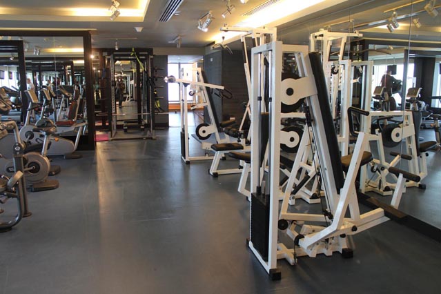 Emirates Grand Hotel Dubai UAE Review - Gym - With awesome view