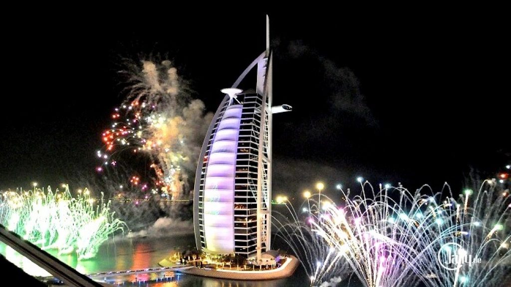 New Year Fireworks 2019 - Burj Al Arab Fireworks