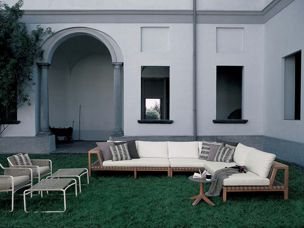 World Bazaar opens first luxury outdoor furniture centre at UAE Details