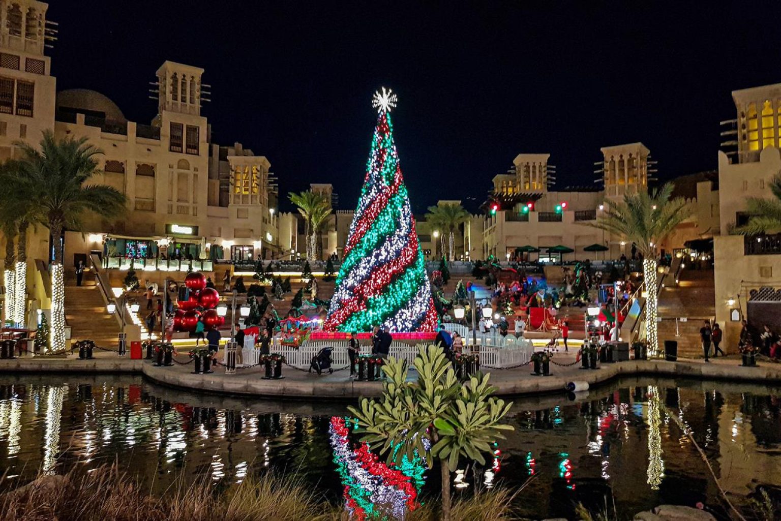 Christmas markets Dubai opening dates 2024