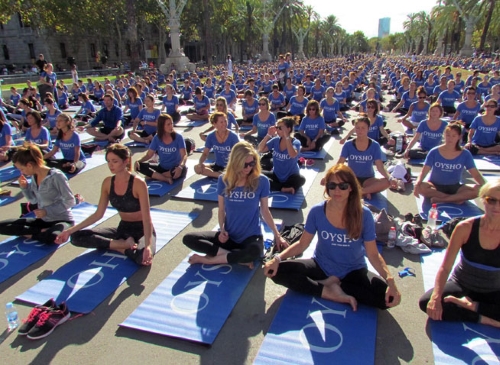 Oysho-Yoga-day-in-Dubai-2014